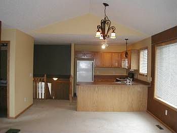 4th image of 23157 Dakotah St NW