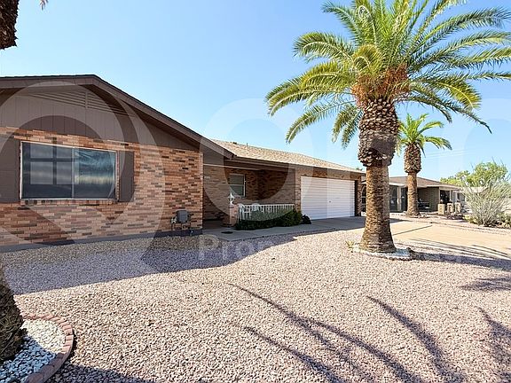 2nd image of 4043 E Carol Cir