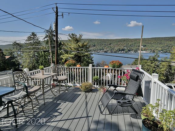 5th image of 46 Edgemere Ave
