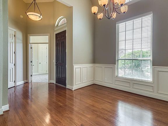 5th image of 6605 W Braebourne Dr