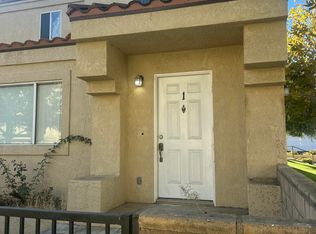 43439 30th St W UNIT 1, Lancaster, CA