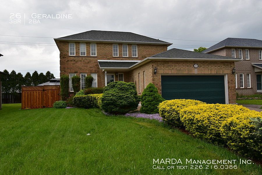 1st image of 261 Geraldine Cres