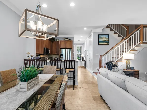 8603 Magnolia Bay Ln, Miramar Beach, FL 32550