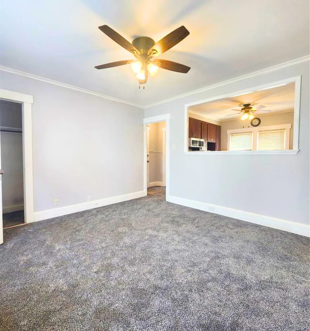 2 bed, $2,450 — Photo 2