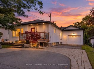 1013 Centre St S, Whitby, ON L1N4X5
