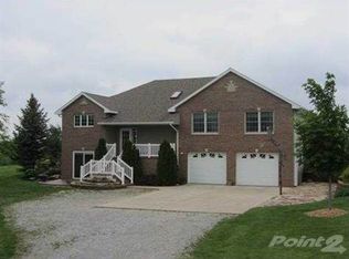 437 210th St, Tipton, IA 52772