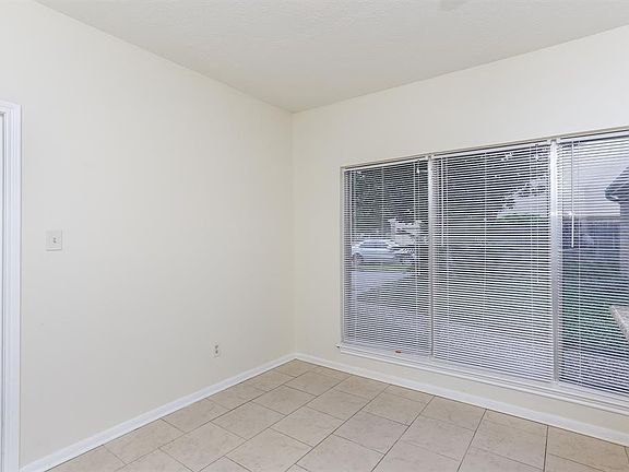 5th image of 11942 Briar Forest Dr