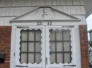 221-42 113th Ave, Queens Village, NY 11429