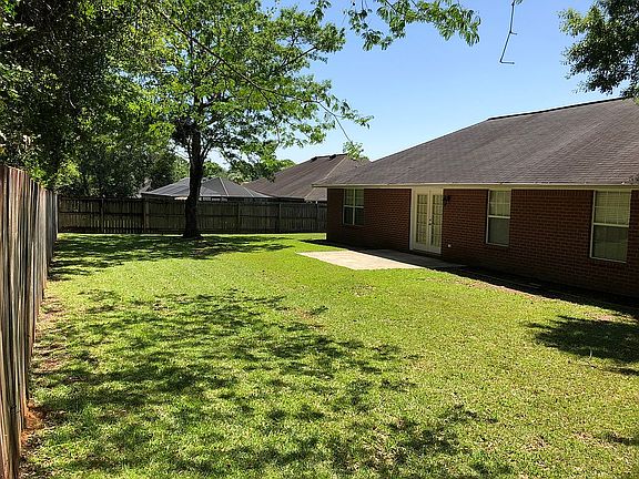 4th image of 1548 Pelican Point Dr