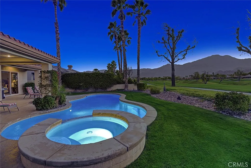 3 bed, 3.5 bath, 2844 sqft, $5,345 — Photo 2
