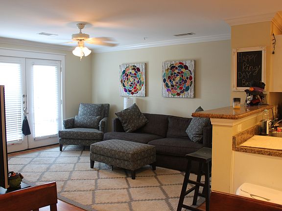 4th image of 1725 Harvey Mitchell Pkwy S APT 1327