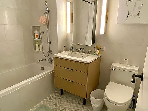 5th image of 181 18th St #510