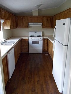 4th image of 59217 Lewis Ln
