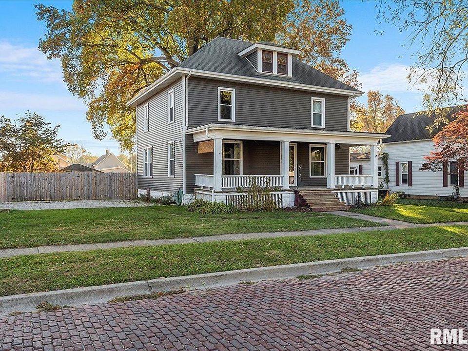 412 S ster St, Taylorville, IL 62568 Zillow