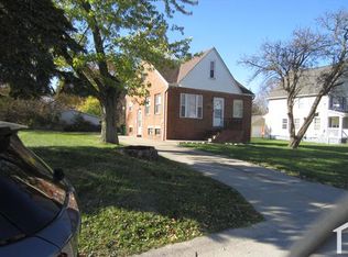 4648 E 144th St, Garfield Heights, OH 44128