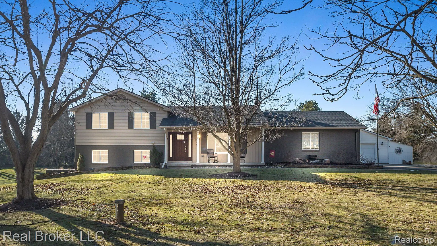 2949 Bullard Rd photo 1
