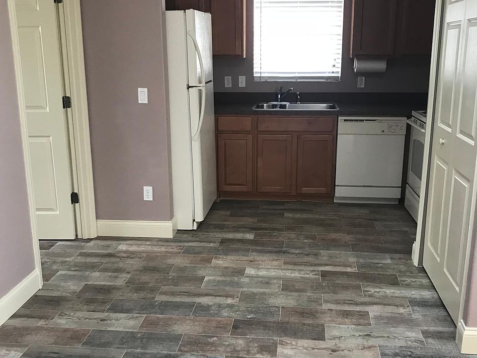 1st image of 14644 Clarkson Dr #2