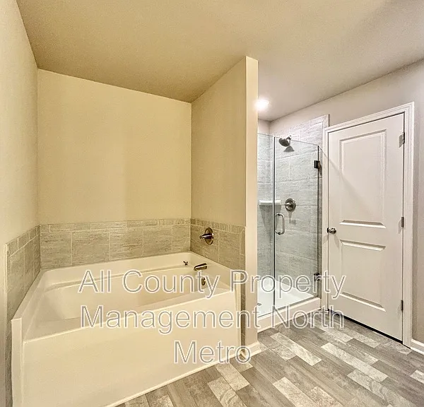 5064 Silver Fox Trl — Photo 7