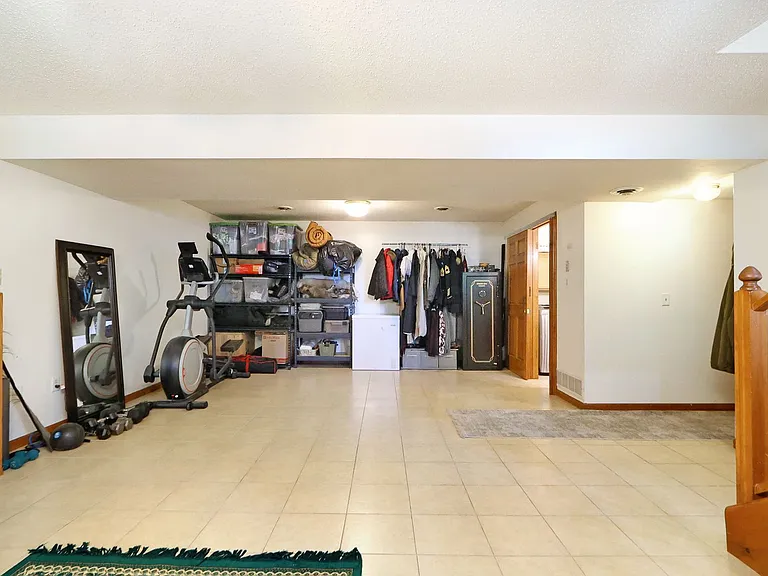 119 N Kaw Dr — Photo 25