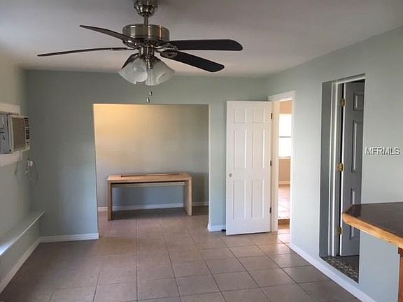 3rd image of 738 Cypress Ave