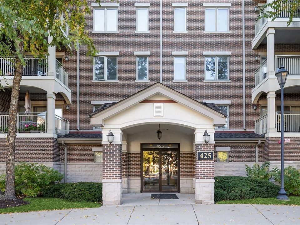 1st image of 425 Village Grn Unit 314