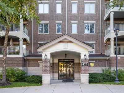 425 Village Grn Unit 314, Lincolnshire, IL, 60069