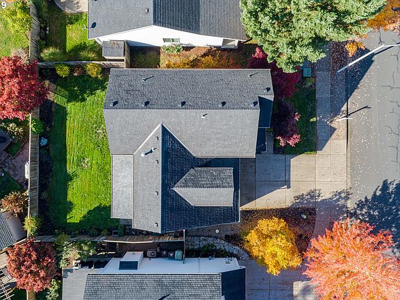 5th image of 6188 SE Golden St
