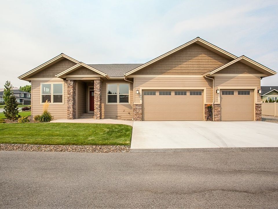 1st image of 432 Erika Ln