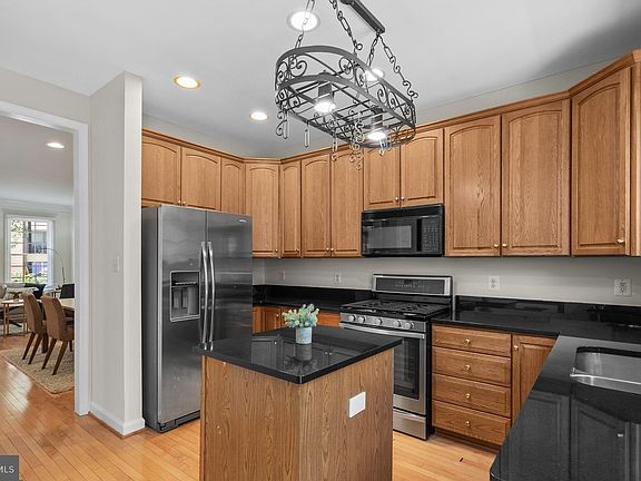 4th image of 8509 2nd Ave