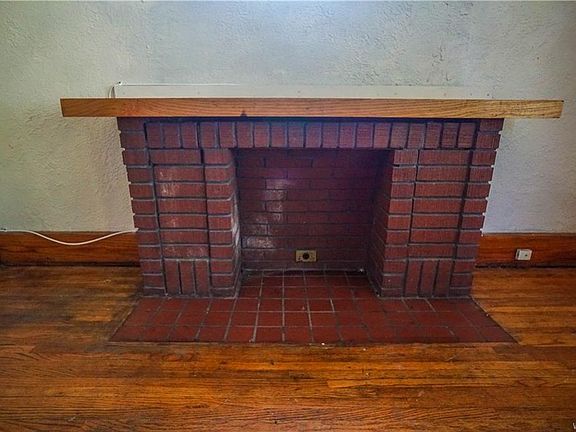 5th image of 2117 16th St