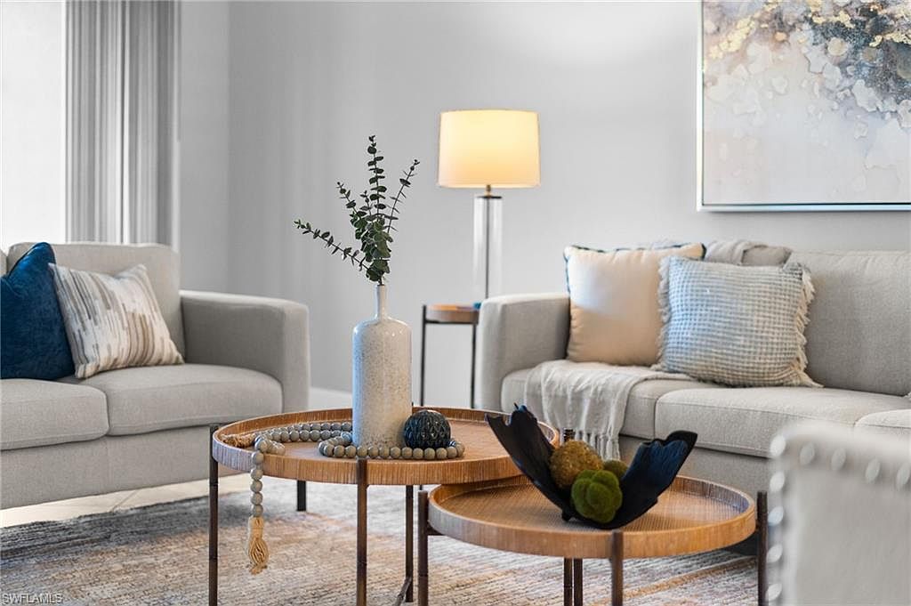 1940 Willow Bend Cir APT 103