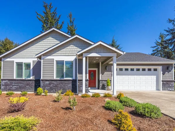 5762 NE Voyage Way, Lincoln City, OR 97367