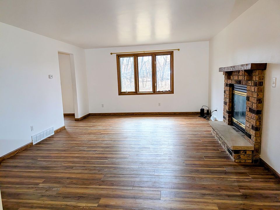 1st image of 2043 Hilltop Dr