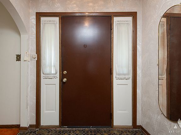 5th image of 9525 S Kolin Ave