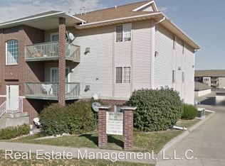 1001 W Side Dr, Iowa City, IA 52246