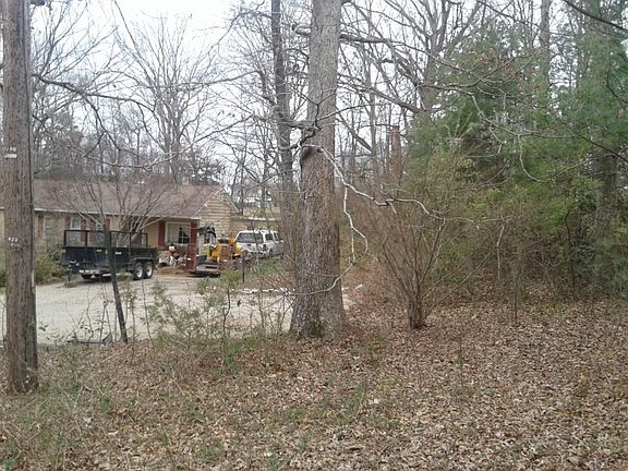 2nd image of 11108 Parkview Dr