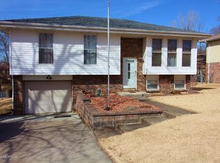 5122 Shady Ln, Jefferson City, MO 65109