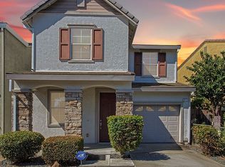 211 Summer Stroll Cir, Sacramento, CA 95823