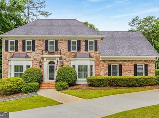 360 Spindle Ct, Sandy Springs, GA 30350