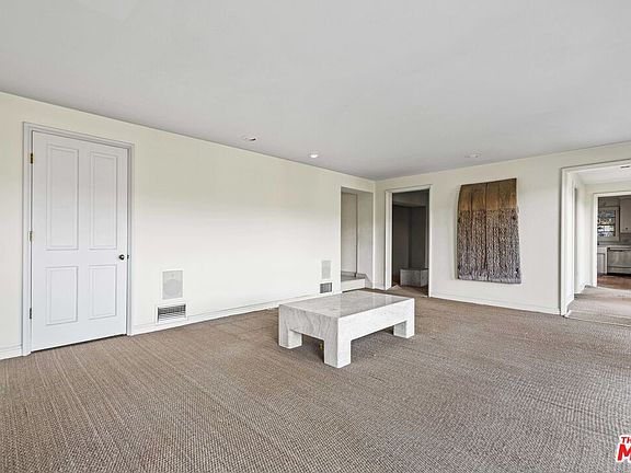 5th image of 5716 Hill Oak Dr