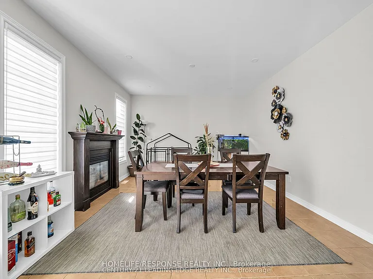 5 Gooseman Cres — Photo 16