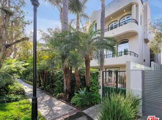 135 Topsail Mall, Marina Del Rey, CA 90292