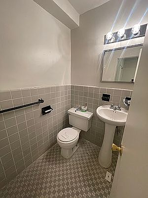 2nd image of 1700 Bedford Ave APT 16H