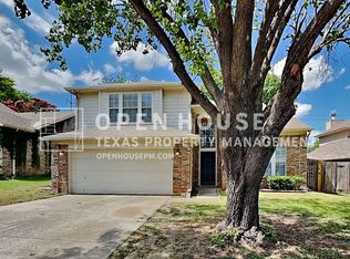 1938 Lilac Ln, Grapevine, TX 76051