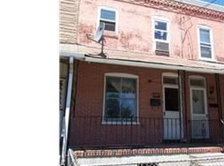 3032 W 2nd St, Chester, PA 19013