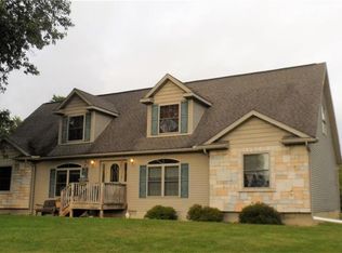 8001 Friendsville Rd, Lodi, OH 44254