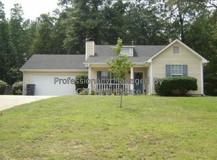 86 Spring Cir, Senoia, GA 30276