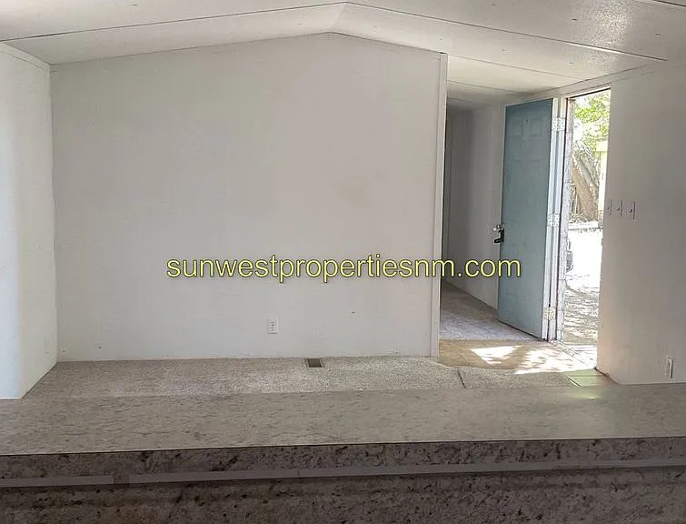 1310 Sanchez Ln — Photo 15