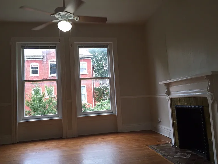406 Fountain Court — Photo 7