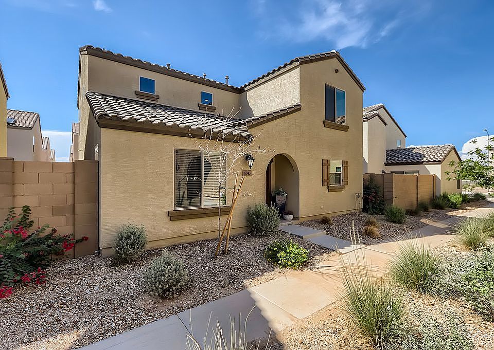 1st image of 8045 W Agora Ln